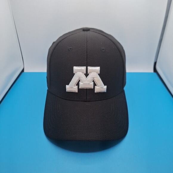 Minnesota Golden Golphers Hat Cap Flexfit OSFA Black College Football - Picture 1 of 7